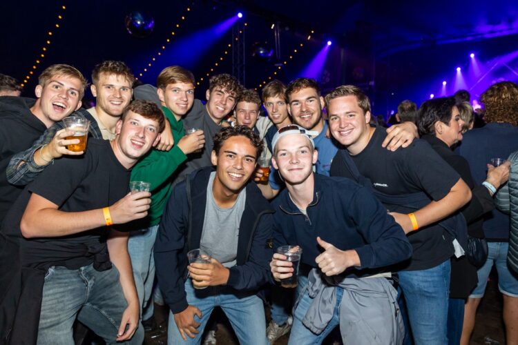 Donderdagavond deel 2
